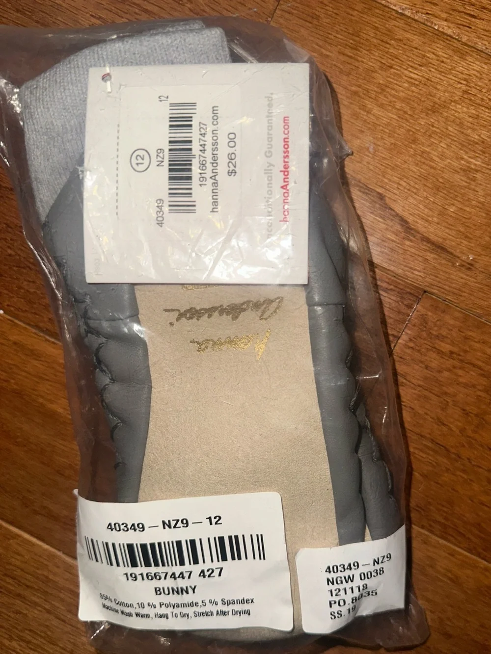 NEW Hanna Andersson Bunny Grippy Socks – Gray – Kids Size 12 – Sealed